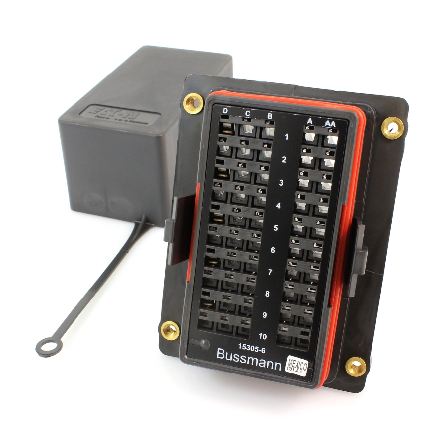 Eaton's Bussmann Series 15305-6-2-4 RTMR Mini Fuse Panel, Holds 3 or 5 Relays, 10 Mini Fuses with Cover