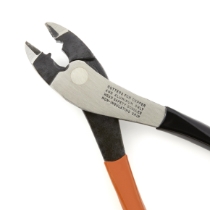Thomas & Betts WT112M Sta-Kon Crimping Pliers w/ Wire Cutter Tip